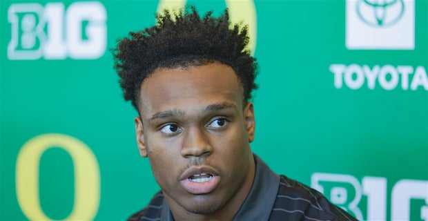 Photos from Oregon's football team media day