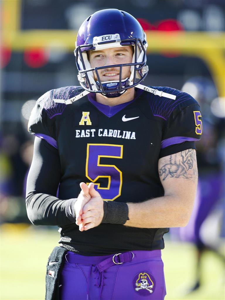 Shane Carden Signed East Carolina ECU Pirates Jersey COA at 's Sports  Collectibles Store