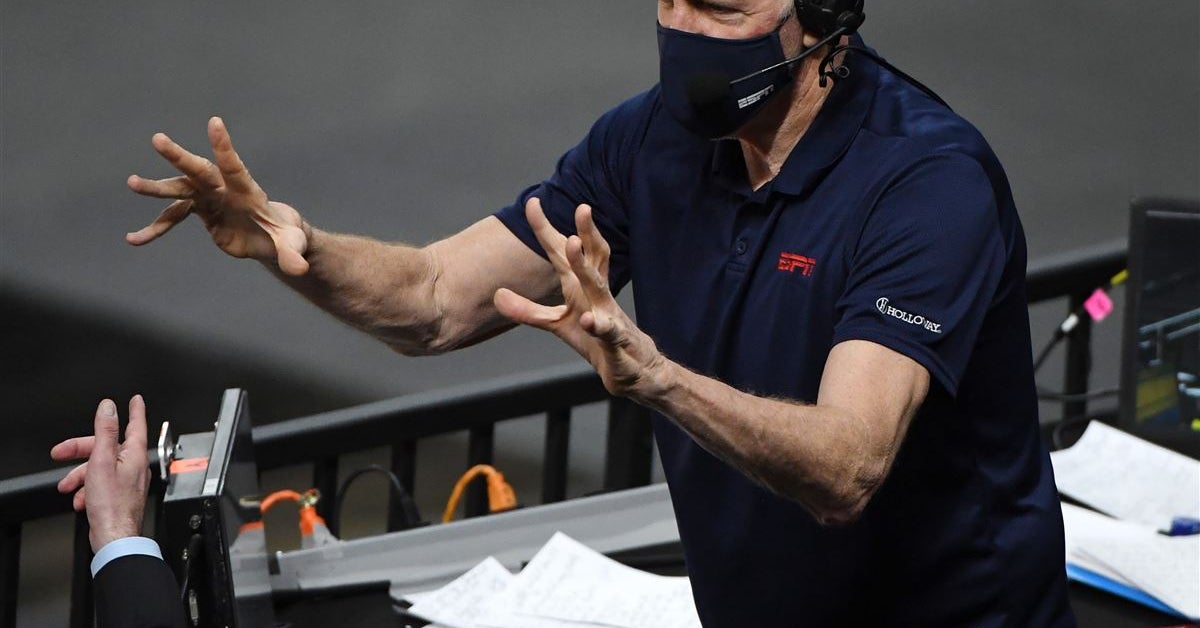 LOOK: Bill Walton predicts all-Pac-12 Final Four that isn't possible