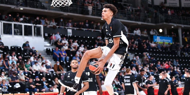 Orlando Magic select Chuma Okeke with No. 16 pick in NBA draft