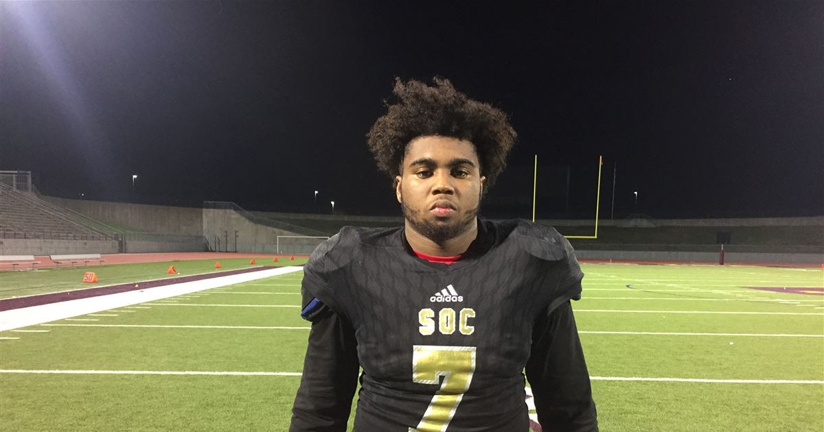 Could Texas be close to offering Dallas 2021 linebacker?