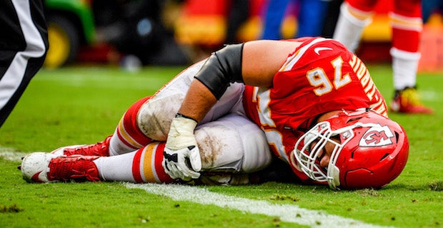 Chiefs' Duvernay-Tardif to 'transition back into football