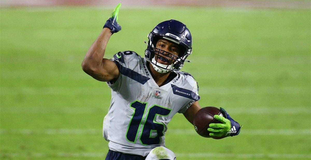 Seahawks Tyler Lockett loves the competition at quarterback