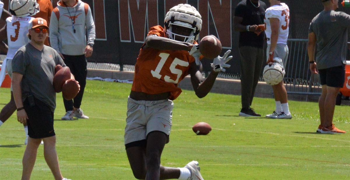 Texas offers Wyoming transfer WR Isaiah Neyor - Burnt Orange Nation