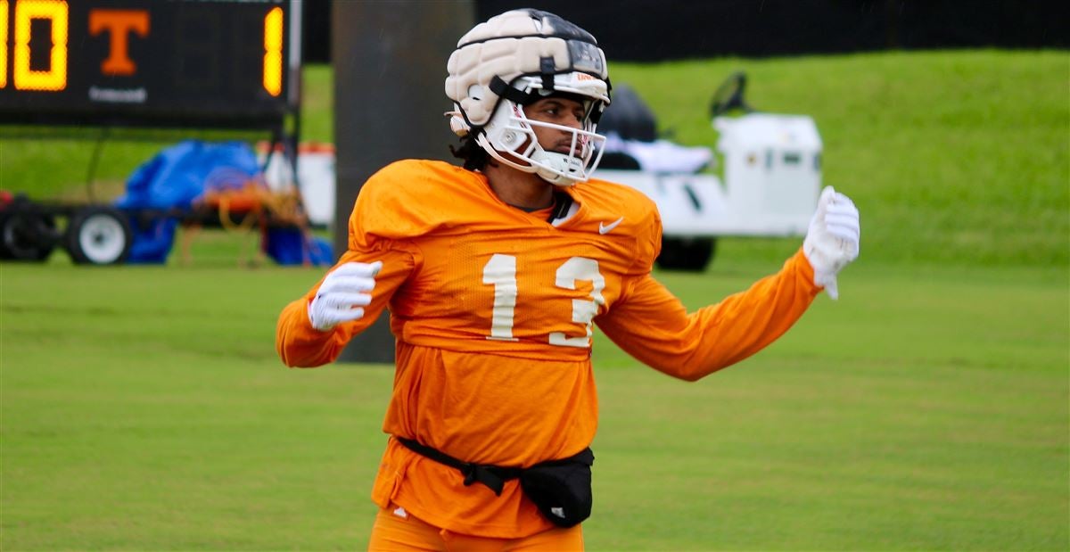 Tennessee Football: How does Josh Heupel replace Bru McCoy? Does Cooper  Mays solve OL issues? 
