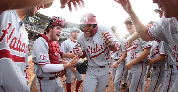 Alton Davis II - Baseball - University of Alabama Athletics