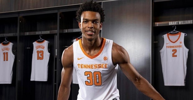 Roster Overhaul: Tracking Tennessee basketball's offseason changes