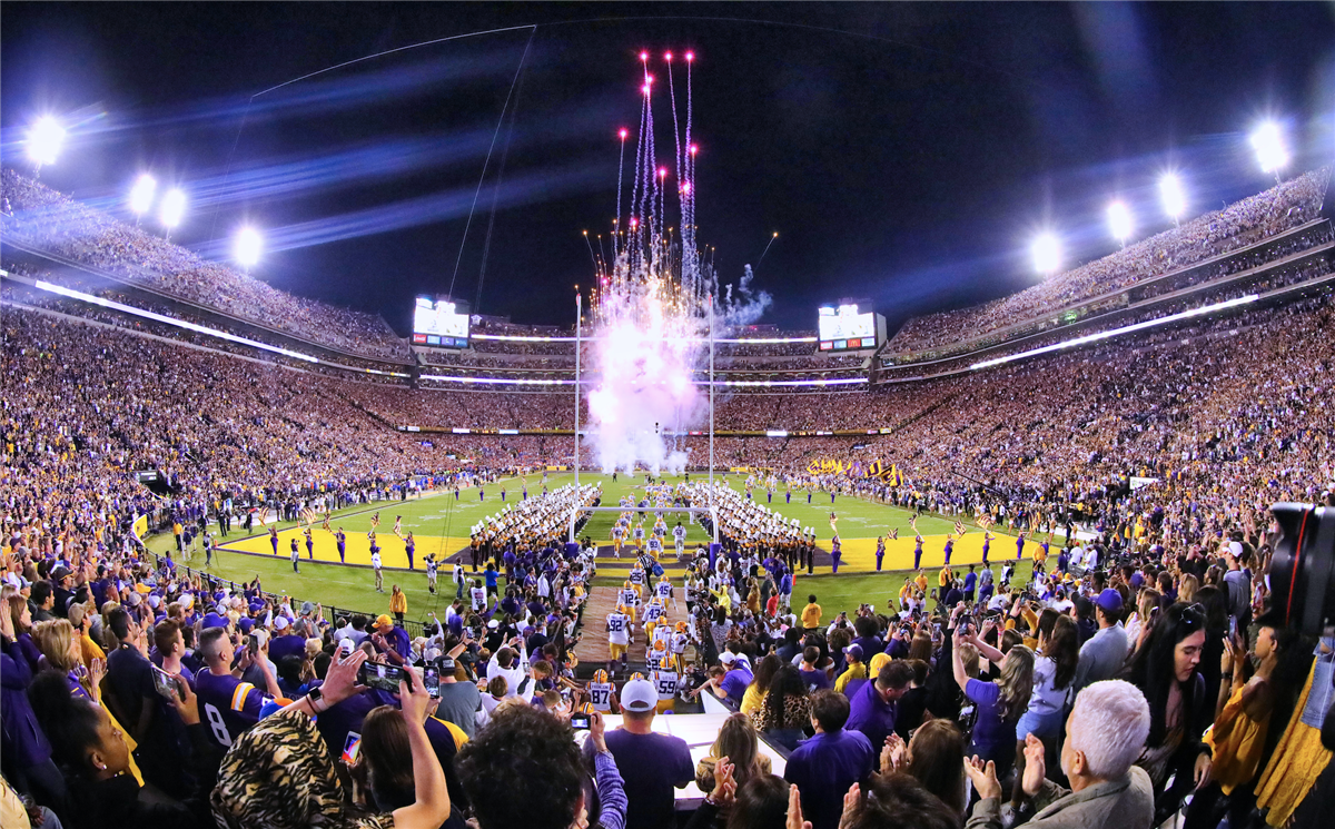 Tiger Stadium - Facts, figures, pictures and more of the LSU Tigers college  football stadium