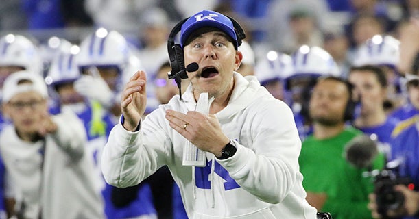 Novelty no more, Stein's bold promise has Kentucky taking college game by storm