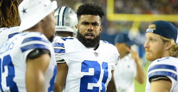 Ezekiel Elliott Continues Trend Of Cowboys Players Recruiting