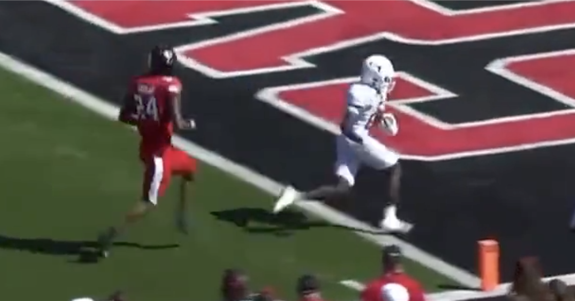 Watch: Hudson Card connects with Xavier Worthy for 39-yard TD