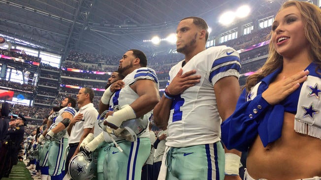 Dallas Cowboys Owner Says Players Disrespecting The Flag Won't Play –  Deadline