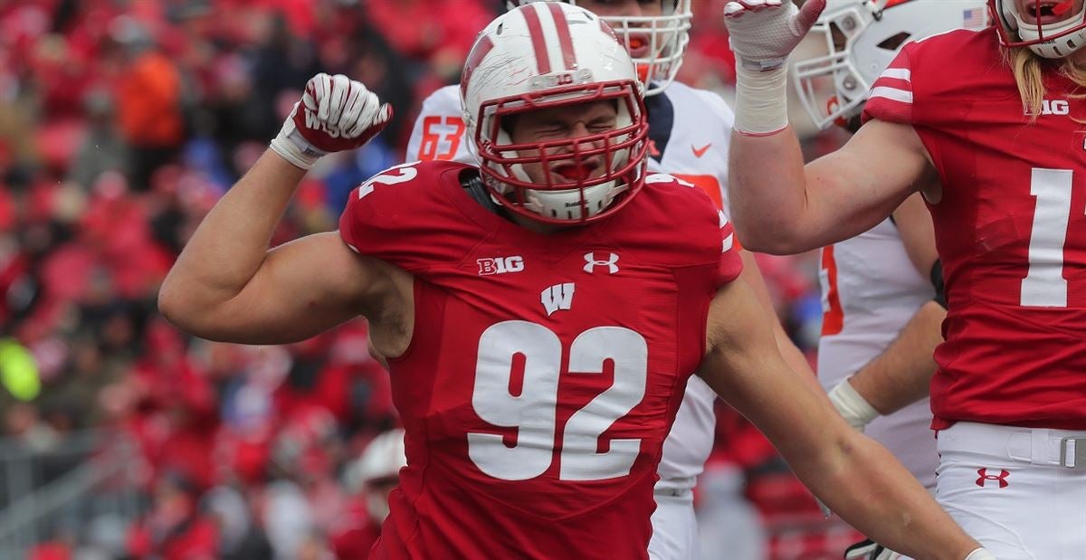 Matt Henningsen Is Back To Lead The Badgers' Defensive Line, 55% OFF