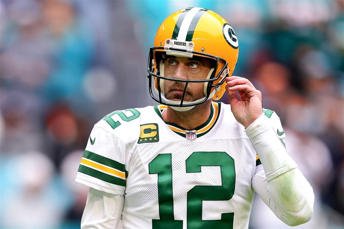 Aaron Rodgers in positive place with Packers as decision on his future looms