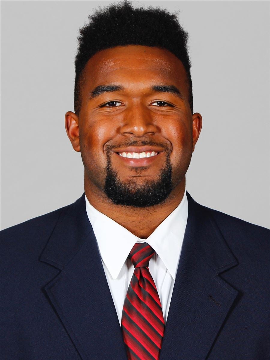 Justin Young, Defensive Line