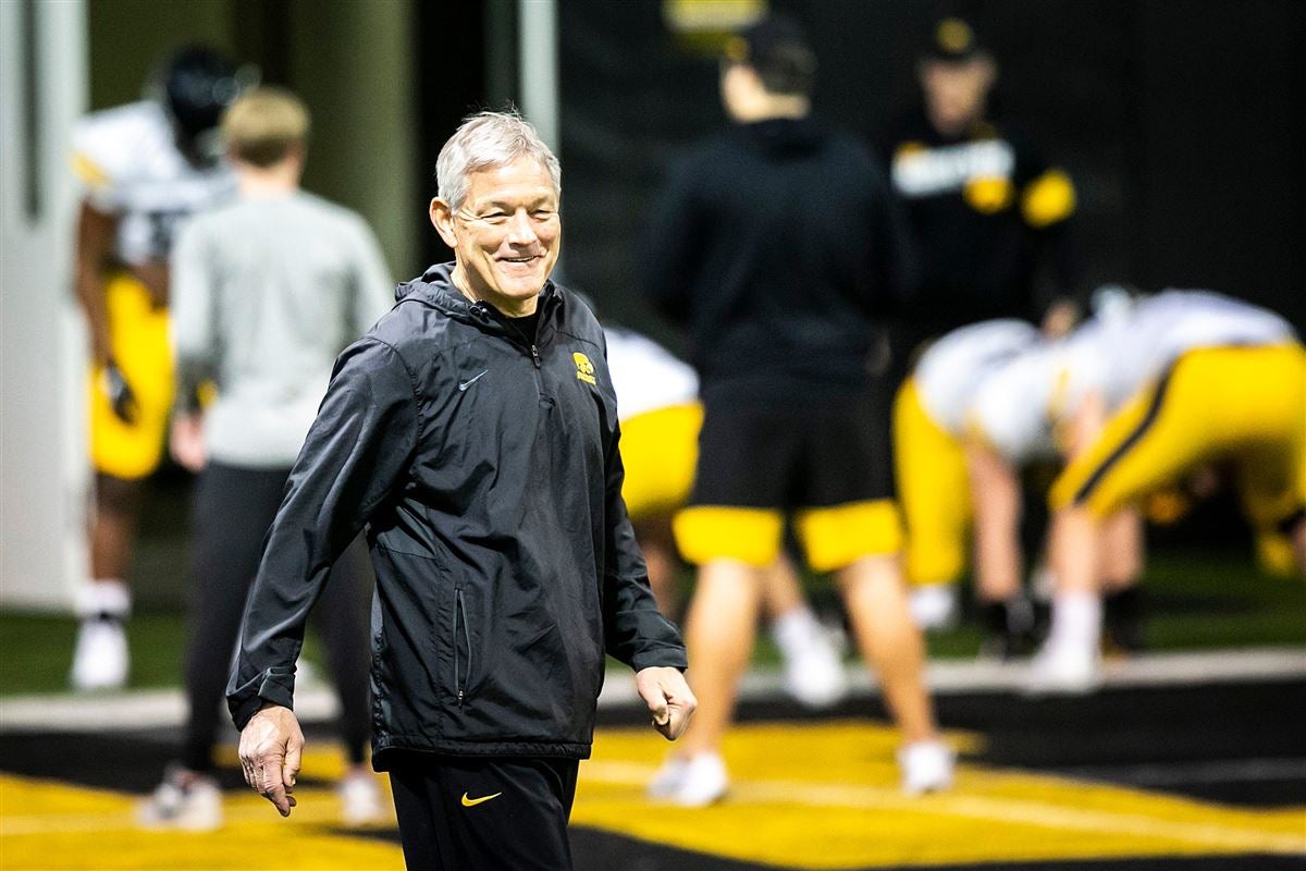 Ten things that Iowa head coach Kirk Ferentz is (most likely) thankful for this Thanksgiving - Vimarsana News