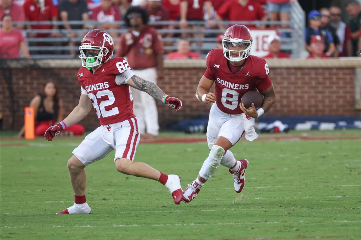 Dillon Gabriel's 4 TD passes lead No. 18 Oklahoma to a 28-11 win over SMU