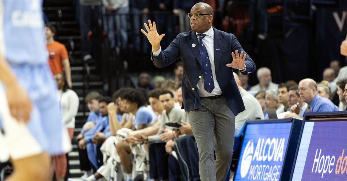 Tar Heels Have Heard the Hubert Davis 'Hot Seat' Chatter and Don't Like it Tar Heels Have Heard the Hubert Davis 'Hot Seat' Chatter and Don't Like it
