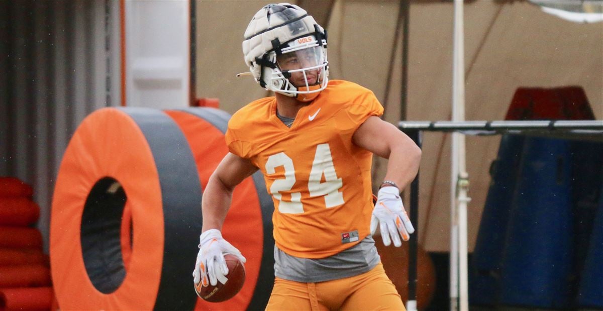 Injury report: Who isn't participating in Tennessee's Orange & White Game