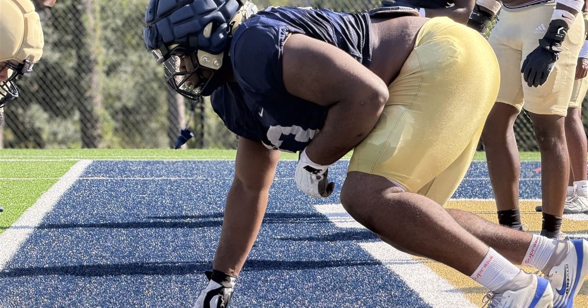 4 Games, 10 Days: Inside Elite DT Prince Che's Recruiting Sprint