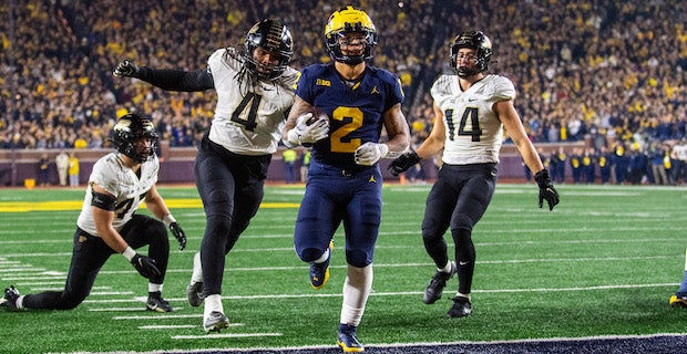 Jim Harbaugh details explanation he got on bizarre Blake Corum