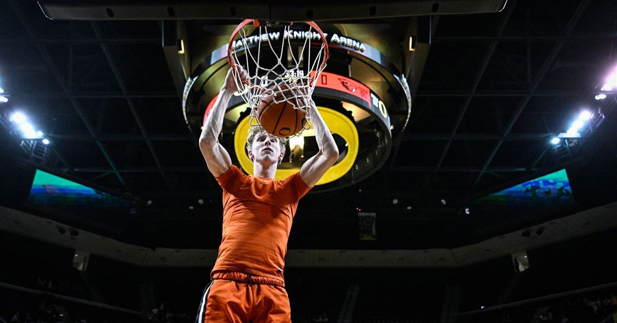 Oregon State guard Gavin Marrs to enter portal
