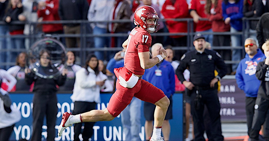 WSU hanging with No. 21 Boise State, trail 10-7 at halftime