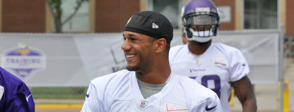 Minnesota Vikings - Cornerback Marcus Sherels grew up in Rochester MN and  went to the University of Minnesota. #HometownBoy #GetToKnowThem  #VikingsInUK