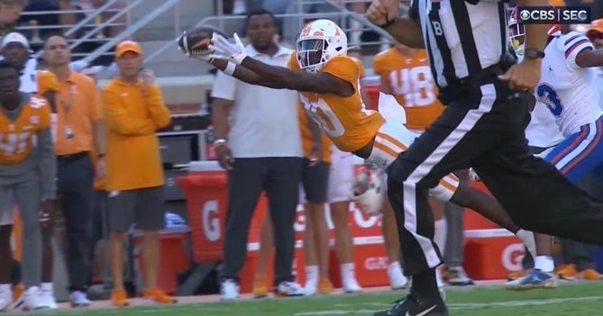 Watch: Ramel Keyton goes full extension for jaw-dropping catch