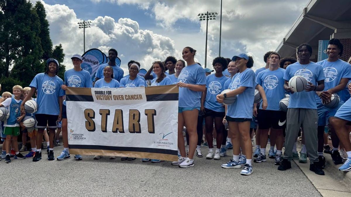 UNC Basketball, Tar Heel Fans Gather for Dribble for Victory Over Cancer