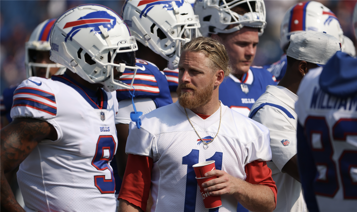 Buffalo Bills on X: Feeling right at home. @Bease11