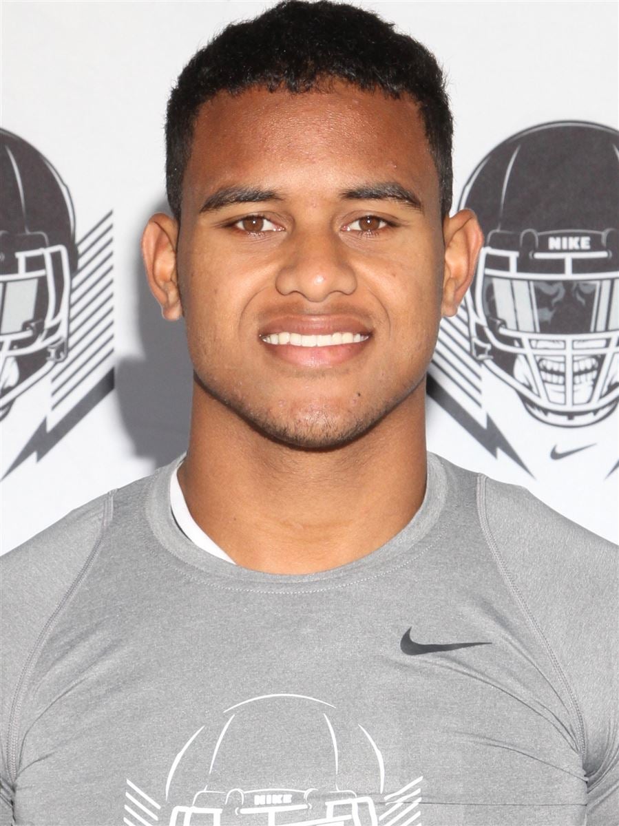 Taulia Tagovailoa Profile Photos