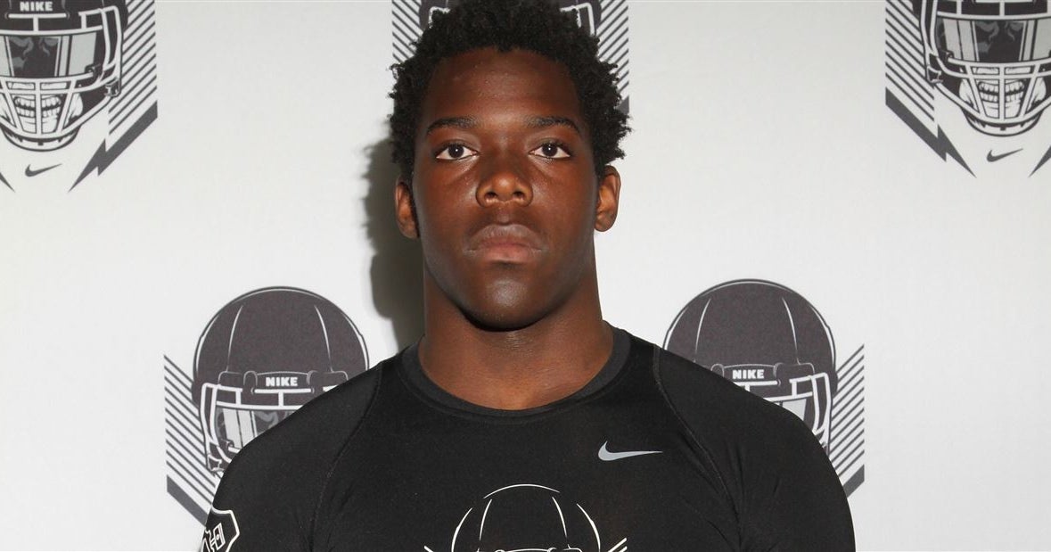 Five-star DE Zach Harrison enjoys return trip to Notre Dame