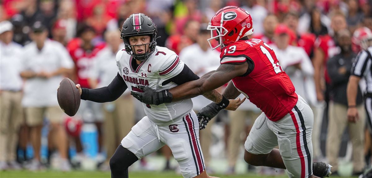 Behind Enemy Lines 5 Questions For South Carolina Beat Writer 4894