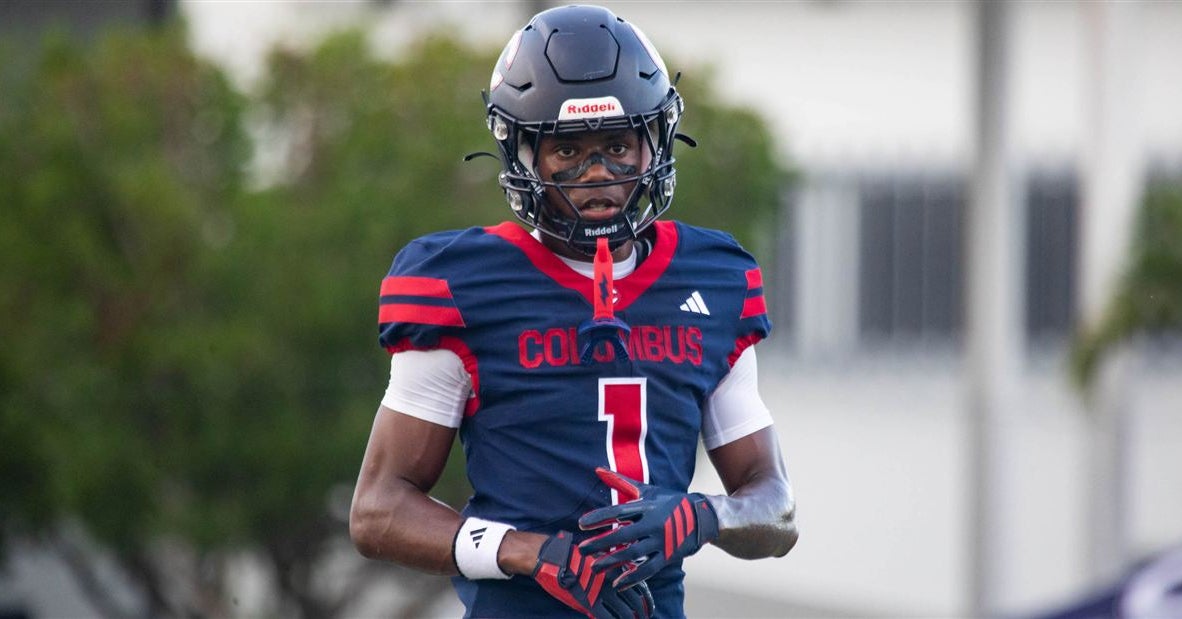 Miami 5-star commit A'Mir Sears shines in preseason tune-up after reclassification