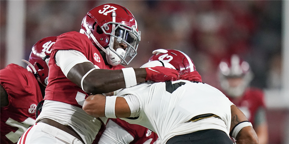 Alabama coach Nick Saban shares update on Bryce Young shoulder injury