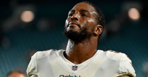 A coin-flip decision led Robert Quinn to Chicago A coin-flip decision led Robert Quinn to Chicago