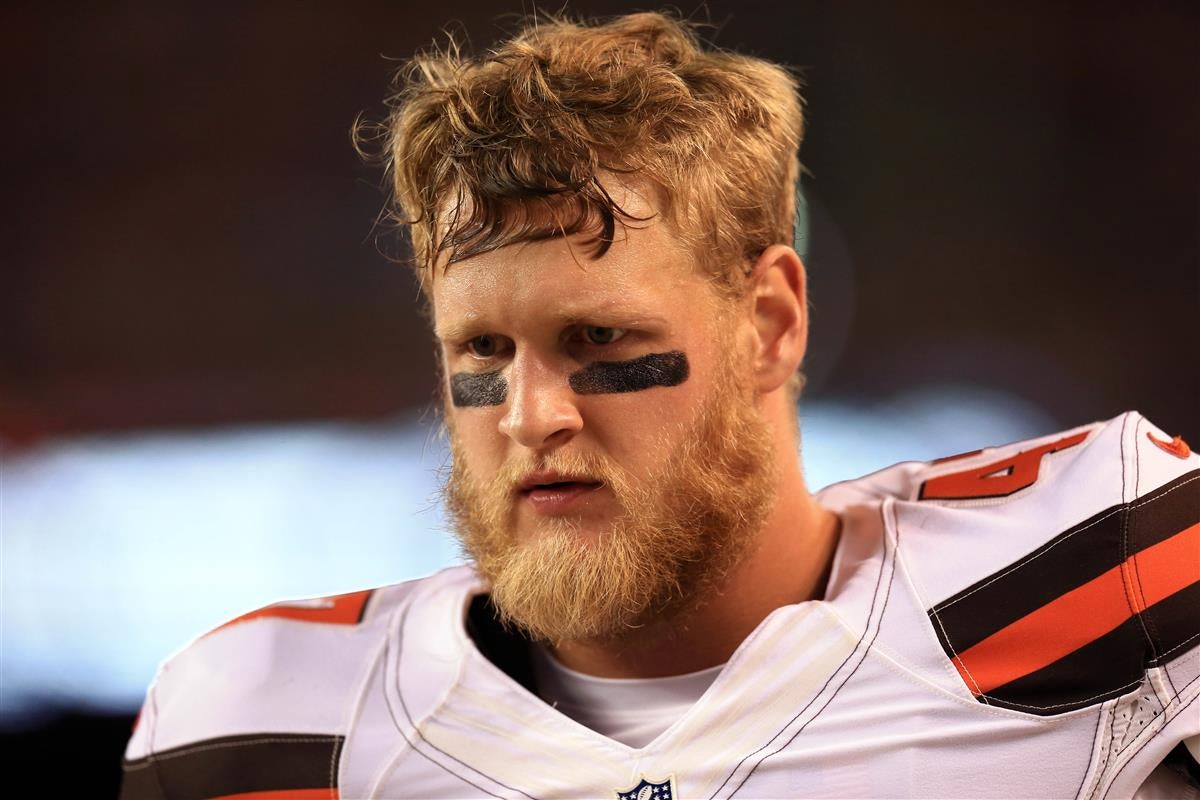 Charley Hughlett - Cleveland Browns Long Snapper - ESPN