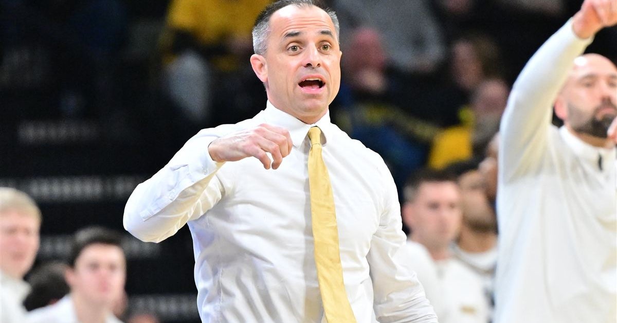 Ben Key Ben McCollum Reacts to Iowa's Loss vs Wisconsin: Key Takeaways ...