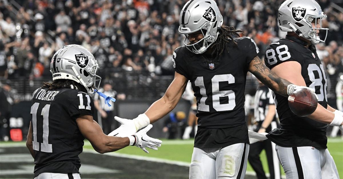 Meyers' two touchdown day highlights regular season finales for NFL ...