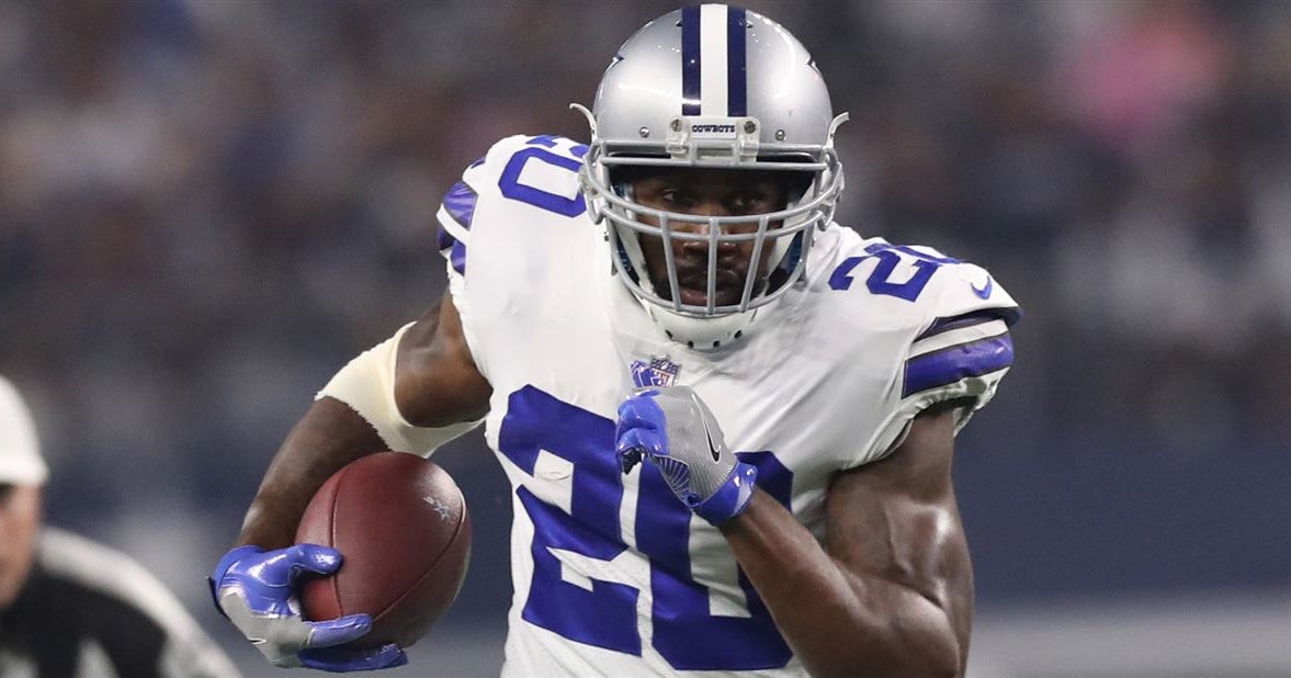 Three Razorbacks Finalists For College Football Hall Of Fame