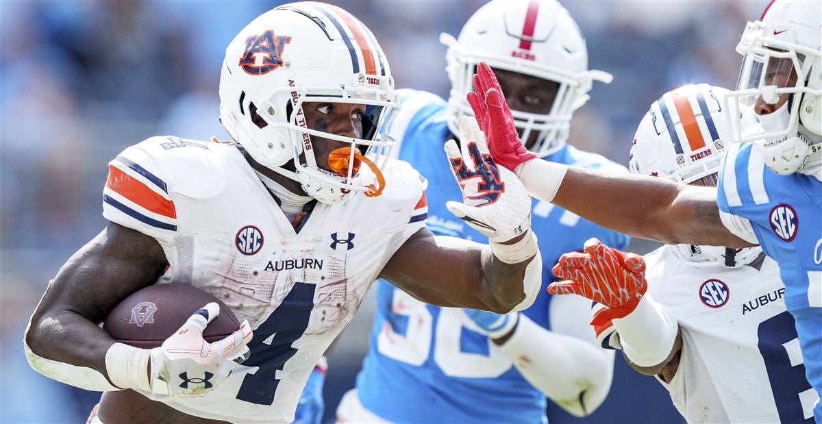 Jaguars select Auburn RB Tank Bigsby in third round of 2023 NFL draft