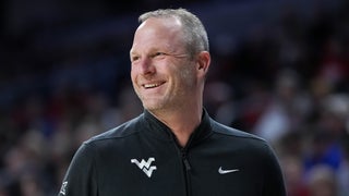 Indiana hires WVU's Darian DeVries