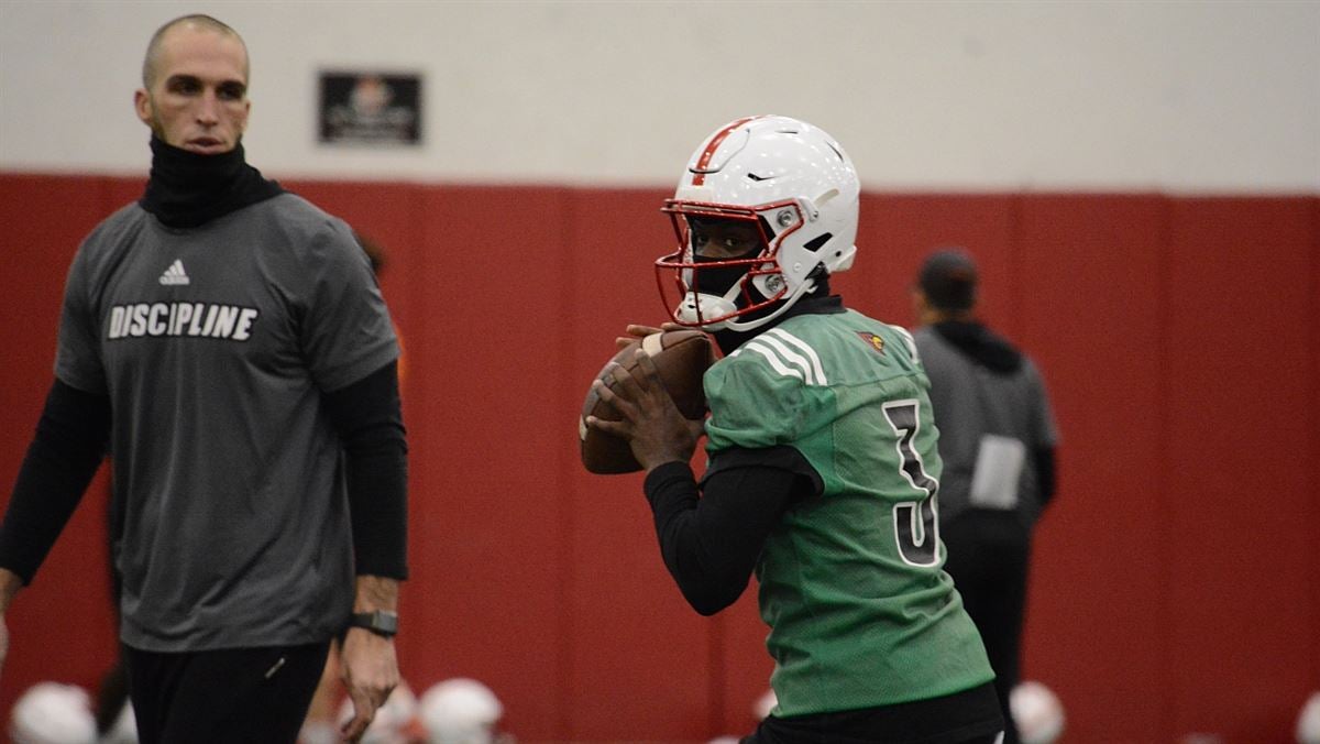 Louisville football: Micale Cunningham, Evan Conley split QB reps