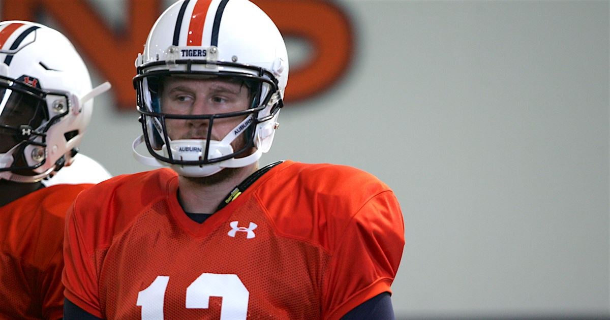 Auburn QB Sean White arrested Sunday morning