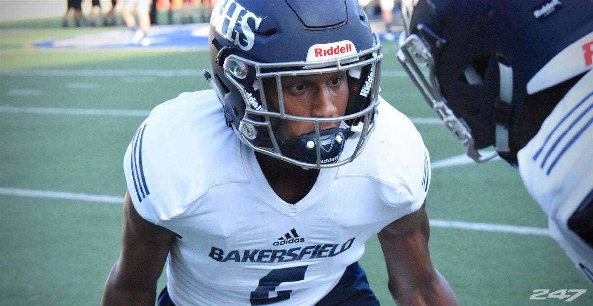 Cameron Williams Profile Photos