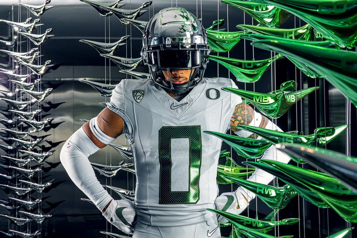 Oregon announces new wolf grey uniforms for Cal game