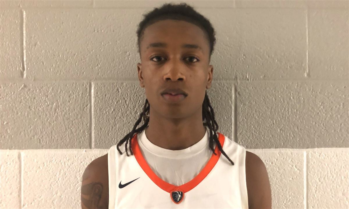 Sources Say Intel on Iowa basketball's four visitors in attendance for