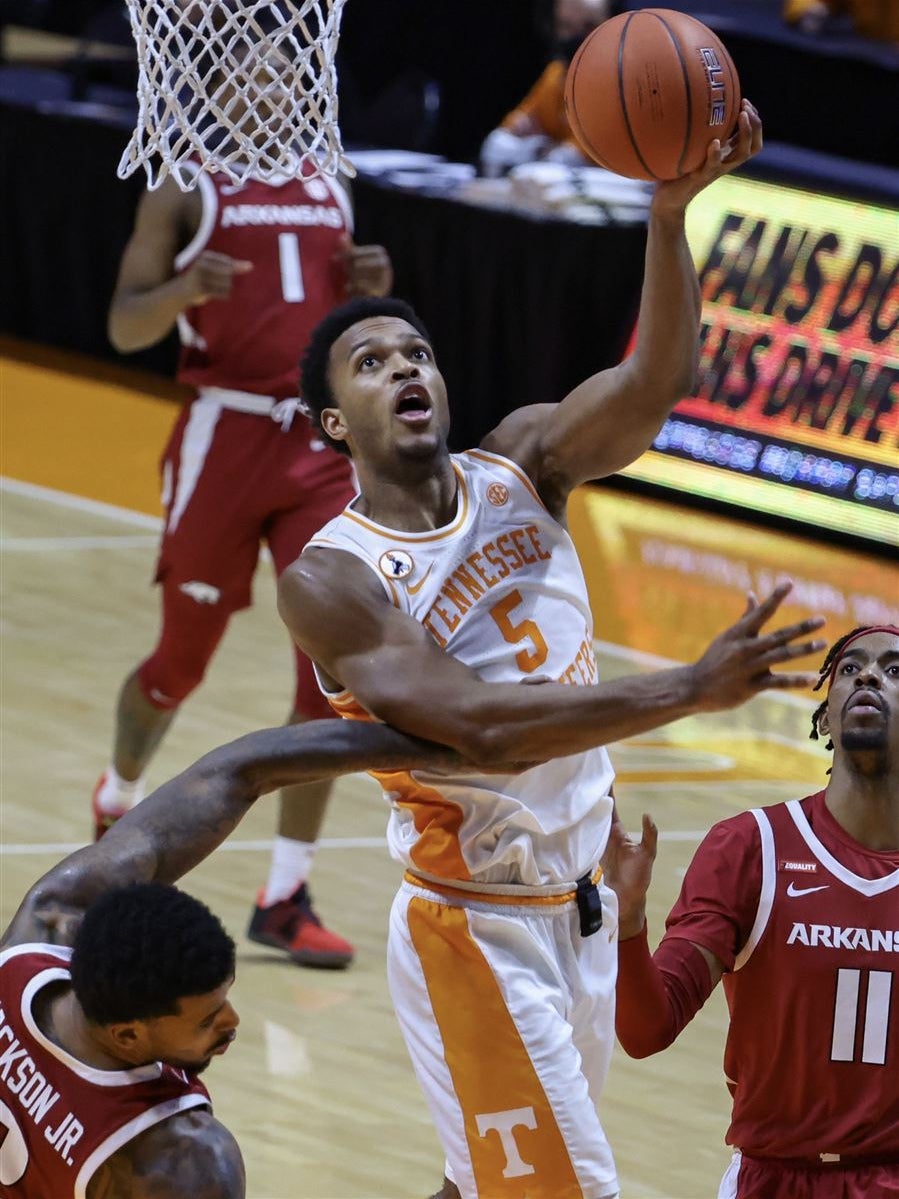 Rucker: Arkansas comeback a big moment for No. 9 Tennessee