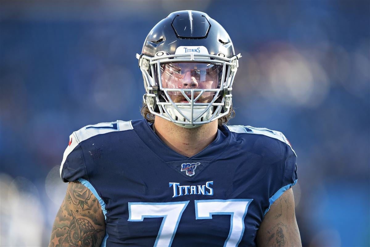 Titans star Taylor Lewan taken off field on stretcher